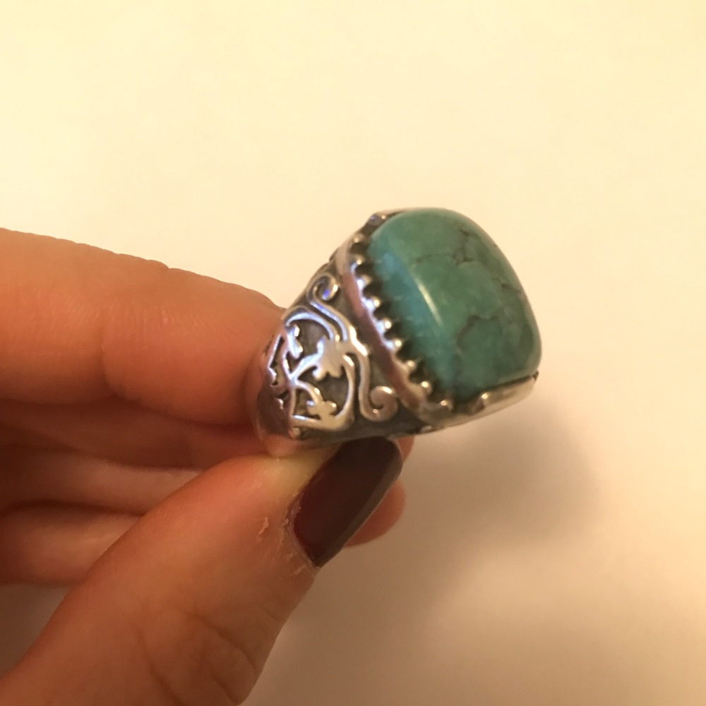 Silpada Turquoise and Silver Ring - Picture 2 of 2